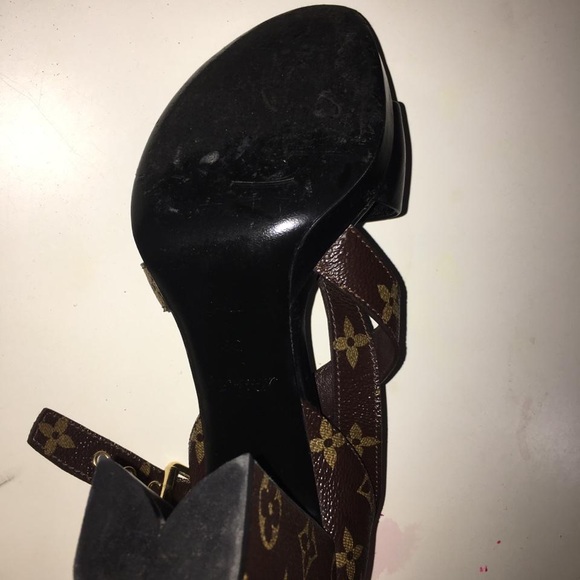 Louis Vuitton Match Make Cross Sandal - Picture 1 of 4